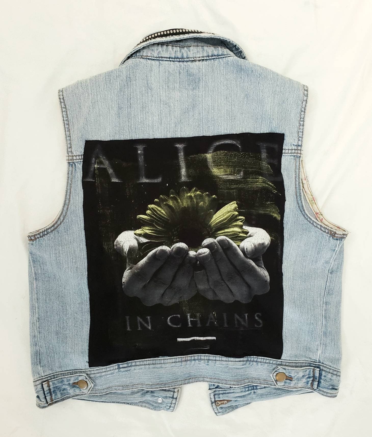 Womens denim grunge rock vestz-size Medium-Lrg fit